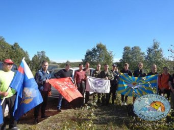 Реставрация памятника погибшему экипажу самолета
