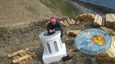 Строительство часовни во время двенадцатой экспедиции