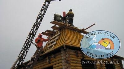 Строительство часовни во время двенадцатой экспедиции